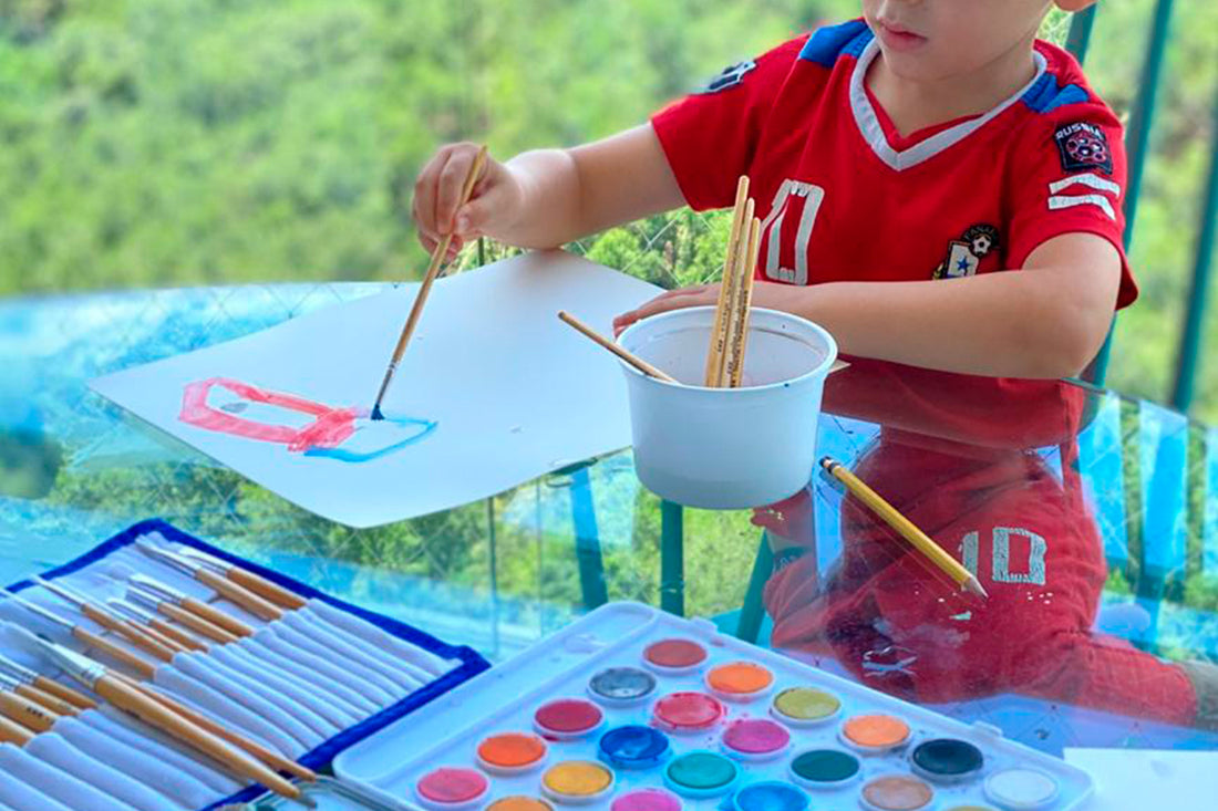 Un par de cositas que me han ayudado para reducir el tiempo con pantallas.