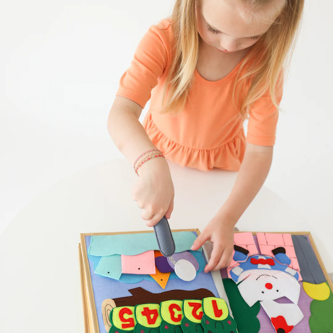 Quiet Book Maxi - Poet / Libro de Canciones Infantiles Populares