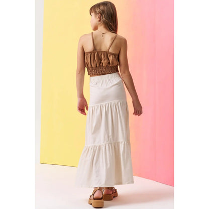 Conjunto de Top Entallado y Falda de Lino Larga