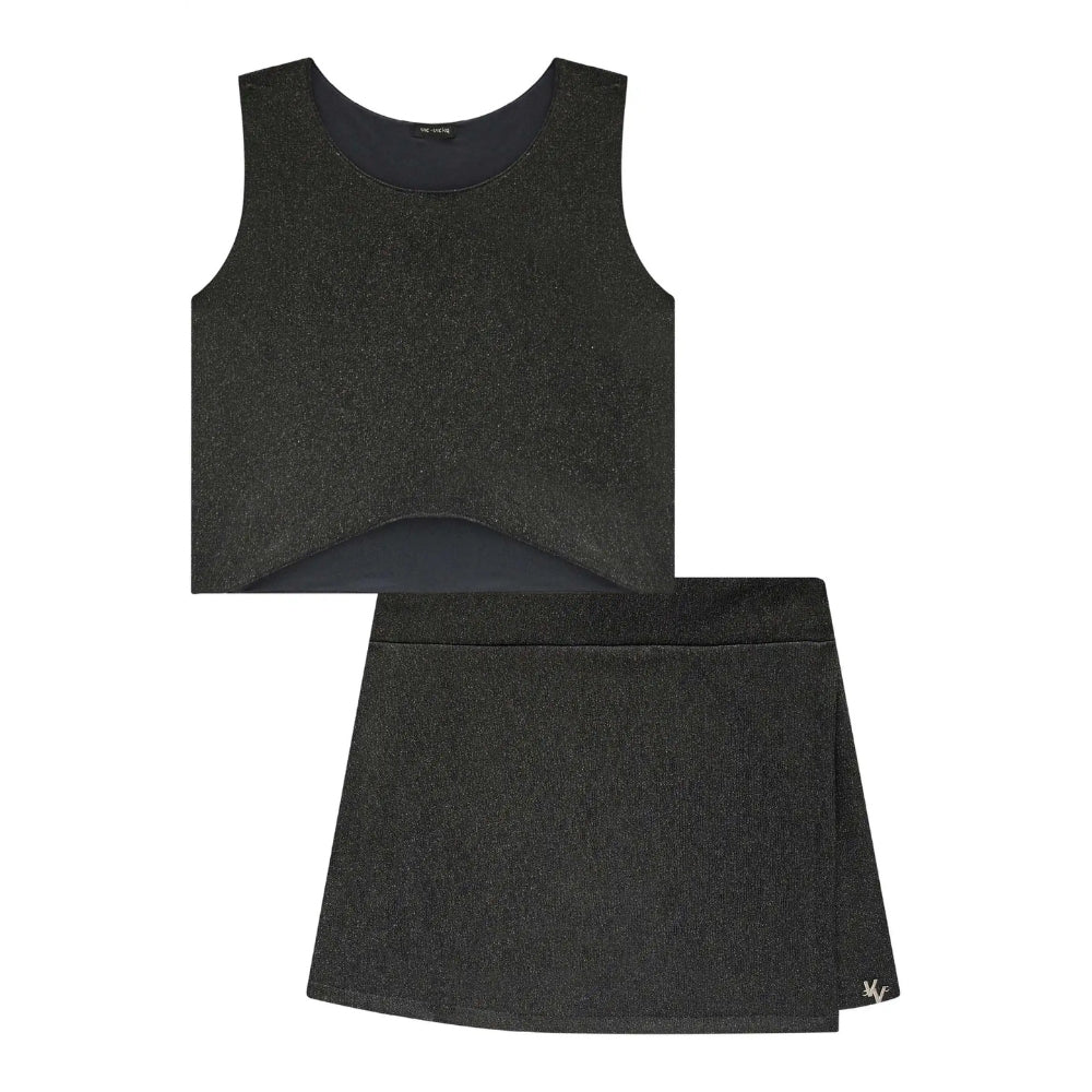 Conjunto de Blusa y Short / Falda