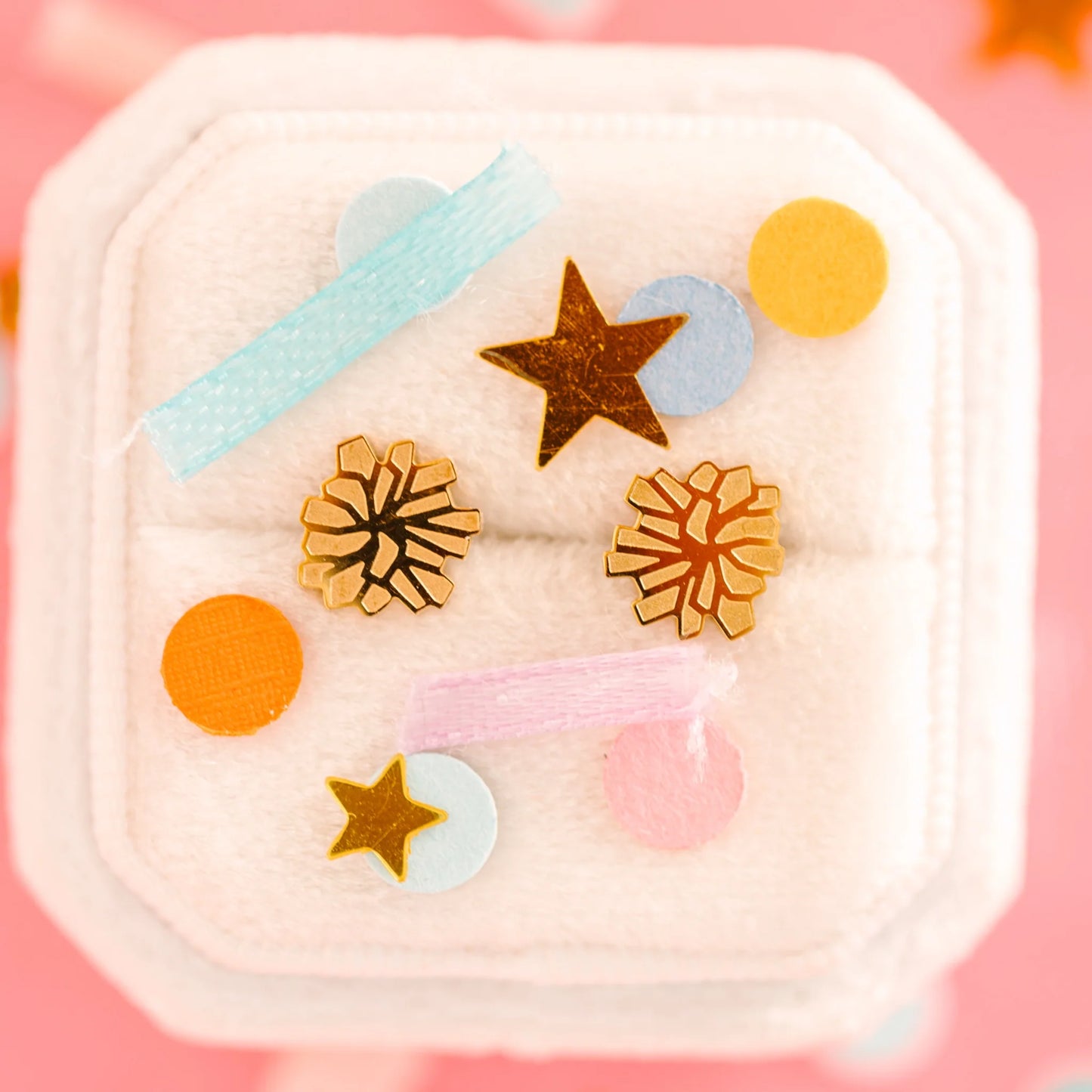 Aretes Pom Poms (Cubiertos 18K)