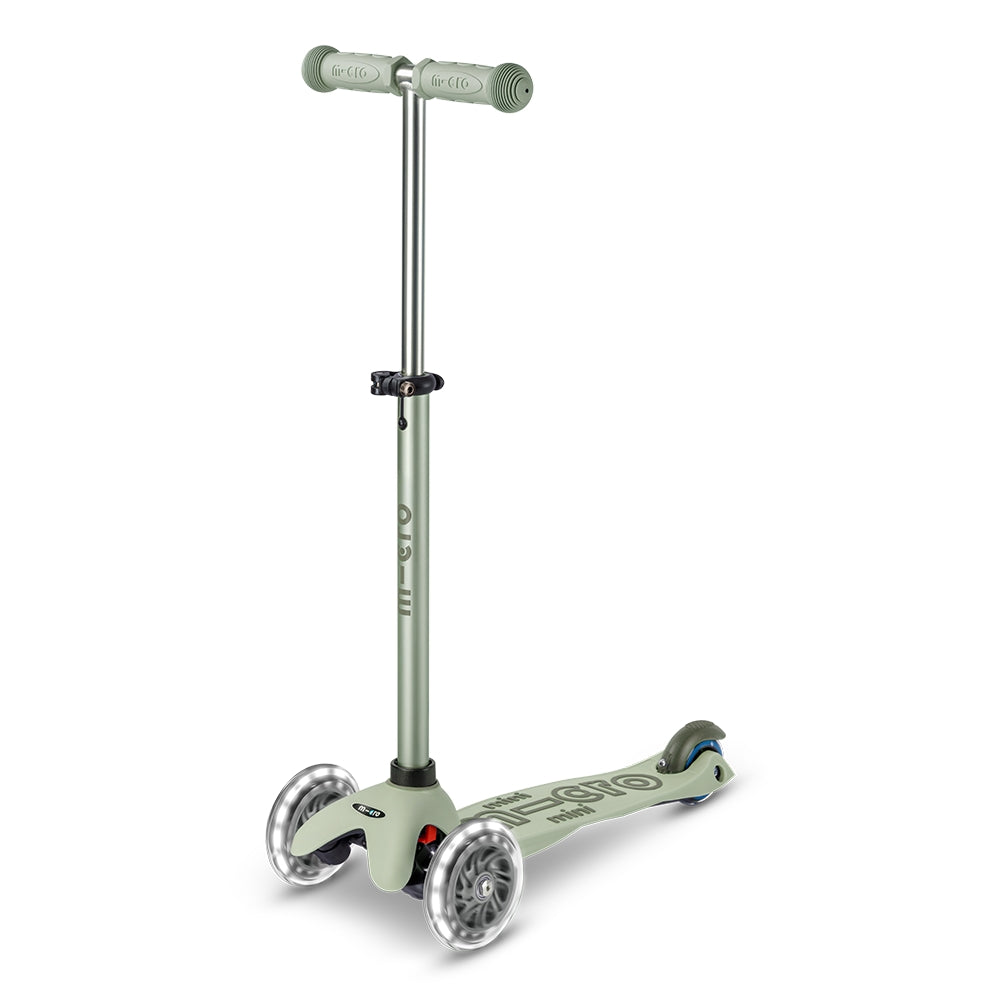 Scooter Mini Deluxe Rock & Go LED
