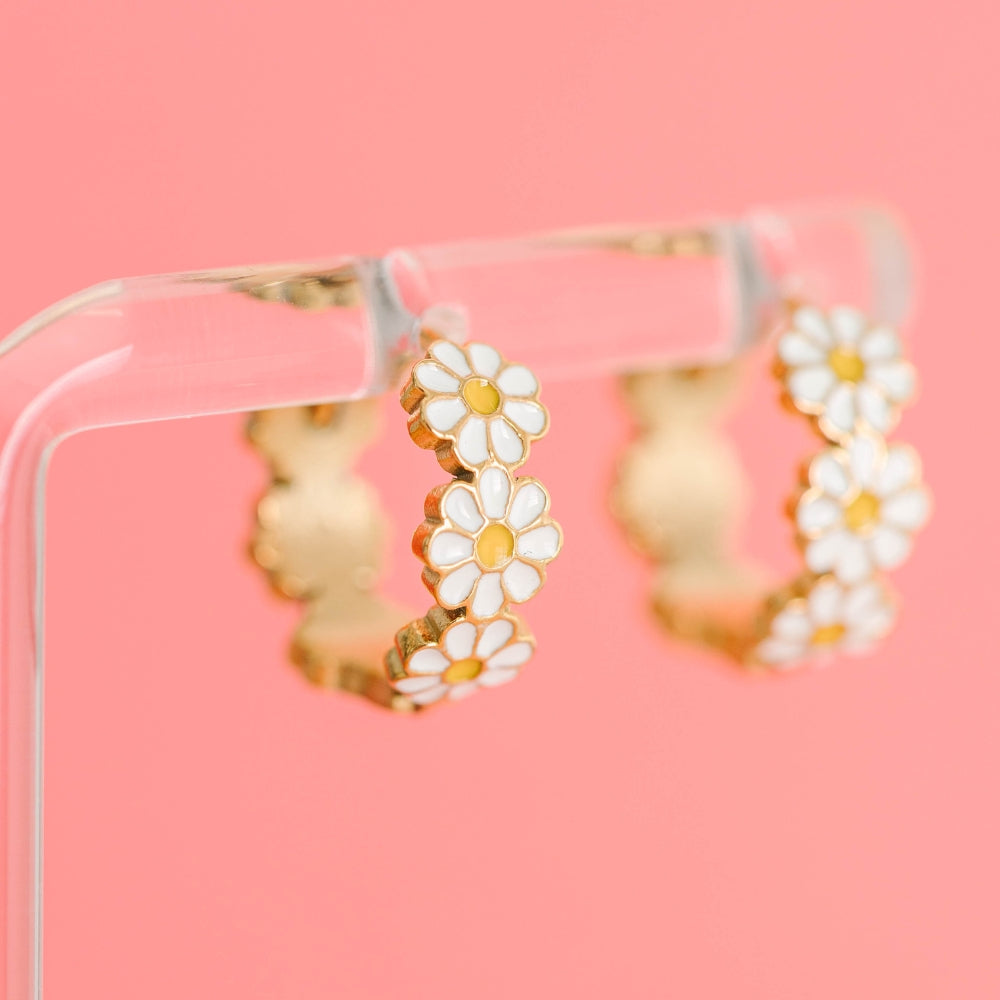 Argollas Daisy Huggies (Cubiertos 18K)