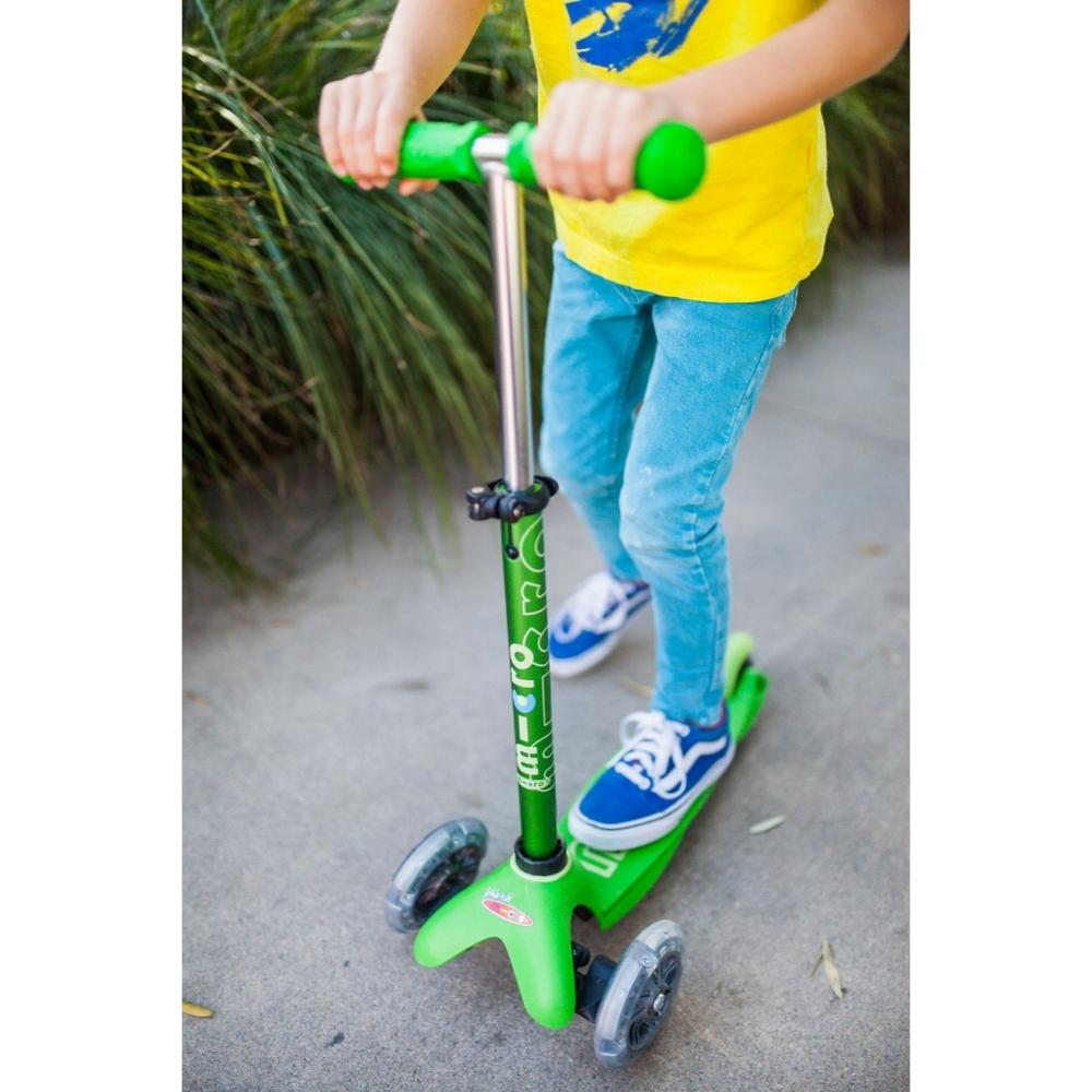 Scooter 3 Ruedas Mini Deluxe LED